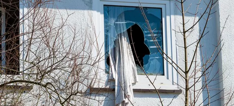 Storm Window Installation Contractors in Cape Coral, FL